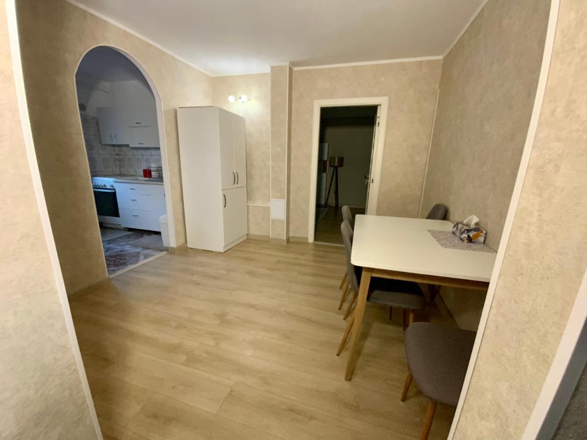 Apartament Bella Tîrgu Ocna Εξωτερικό φωτογραφία